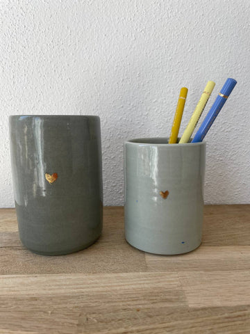 Vase nilgrün mit Herz