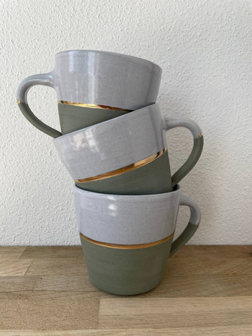 patinagrüne Tasse groß