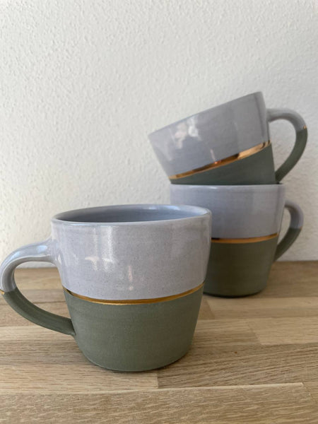 patinagrüne Tasse groß