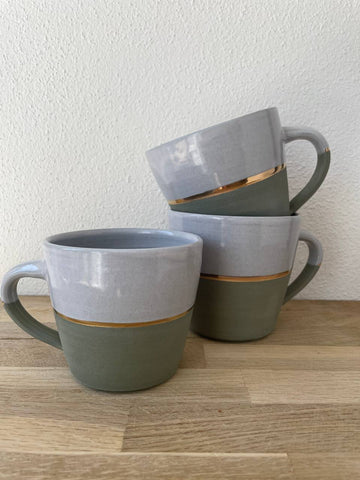 patinagrüne Tasse