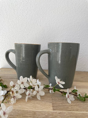 Tasse schmal patinagrün